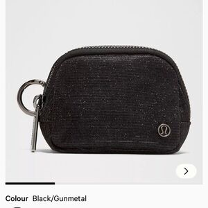 lululemon Everywhere Belt Bag Nano Black
Glitter